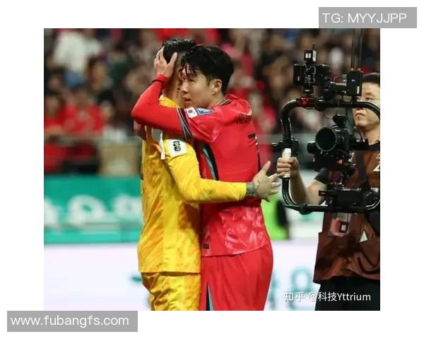 足球明星亲自试驾中国汽车展现国货魅力与国际化形象